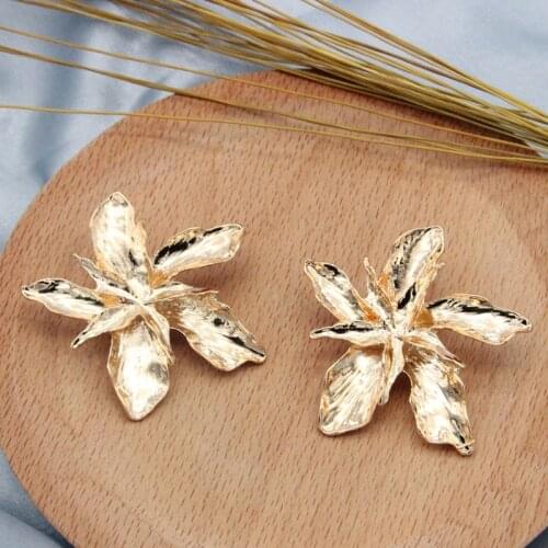 Elegance Gold Big Flower Drop Dangle Earring for Women Trendy Metal Floral Party Fashion Jewelry Gift Pendientes Punk