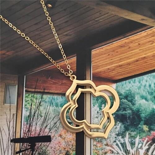 Trendy Gold Color Plating Flower Shape Pendant Long Necklace For Women Girl Elegant Gorgeous Sweater Decoration