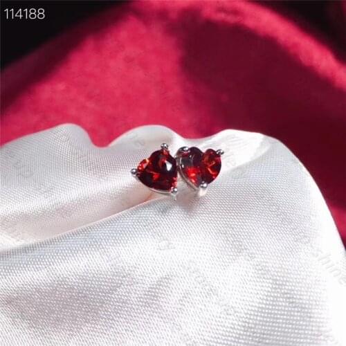 New natural garnet ear Simple fashionable exquisite compact 925 silver natural garnet ear studs lady charm