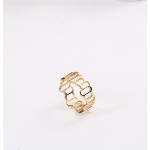 2021 Hot Sale Korean Fashion Hollow Geometric Square Finger Rings For Women Titanium Stainless Steel Punk Golden Ladies Jewelry