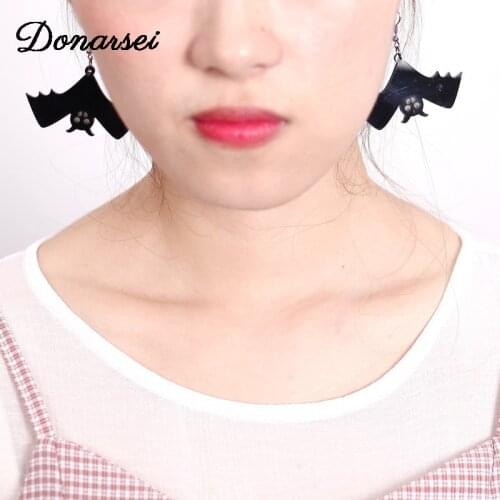 Donarsei Halloween Horror Bat Acrylic Earrings For Women Acetate Black Bloodsucking Elf Animal Drop Earrings Party
