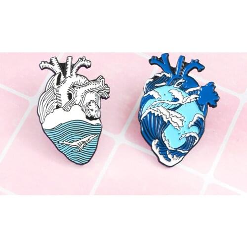 Organ Heart Enamel Pin Blue Ocean Wave Brooch Blue Sea Whale shark Human Heart Anatomy Lapel Pins Badges Fashion Denim Jackets