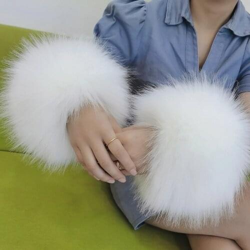 One Pair Faux Fur Plush Windproof Cuffs Wristband Winter Arm Warmer Women Thick Wrist Arms Gloves Female Elastic Oversleeve