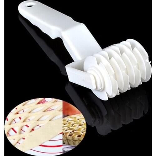 Small Size Mesh Modeling Dough Cutter Cake Hob Fondant Mold Tools Baking Tools Pizza Tools Net Plastic Roller Lattice