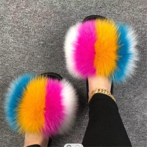 Wholesale Womens Fox Fur Slides Girls Luxury Fluffy Slippers Ladies Indoor Warm Plush Sandals Female Designer Furry Flip Flops