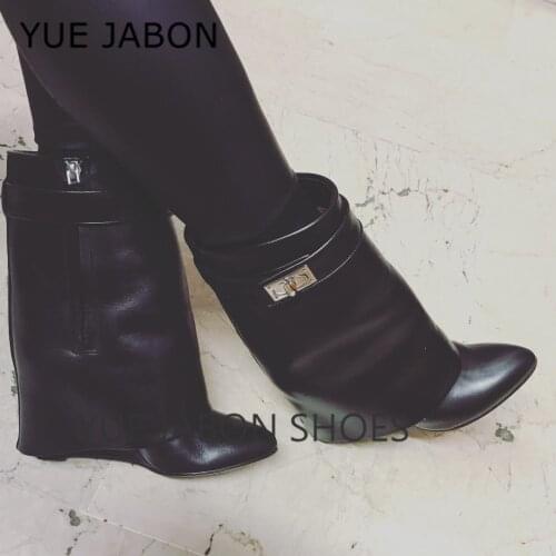 Shark Lock Boots Top Quality Ankle Boots Wedges Heel Short Botas Mujer Pointed Toe Shoes Genuine Leather Designer Footwear Women