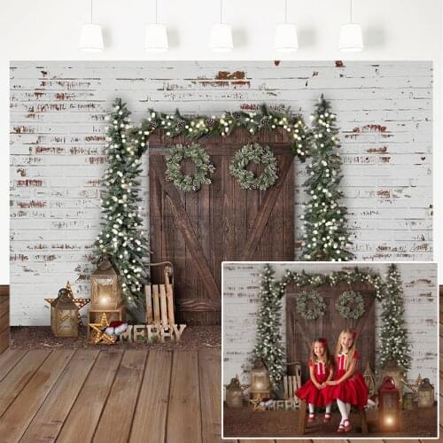 Merry Xmas Photography Background Christmas Decoration Prop Wreath White Brick Wall Backdrop Wooden Door Party Photo Studio