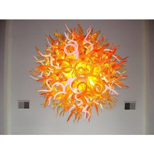 High Quality Glass Chandelier Light Lamp in Gold and White Color Produced on CE UL Standard