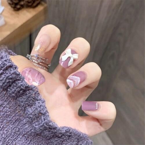 24PCS Wearable Short Length False Nails Art Cute Egg Yolk Pudding Full Cover False Nails Tips Press on Fake Nails With Sequins