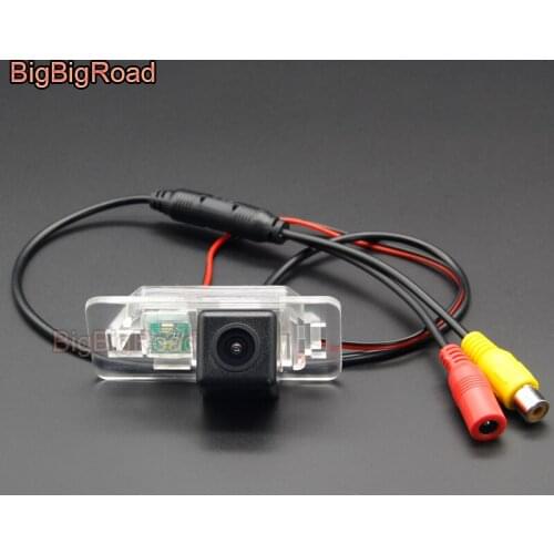 BigBigRoad For BMW X3 X5 X6 E70 E71 M3 E82 E83 E84 3 Series 315 318 320 323 325 Vehicle Wireless Rear View Camera HD Color Image