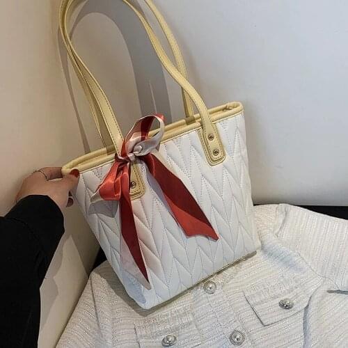 Large Tote Bag 2021 Fashion New High-quality PU Leather Womens Designer Handbag High Capacity Shoulder Bags with Scarves hot