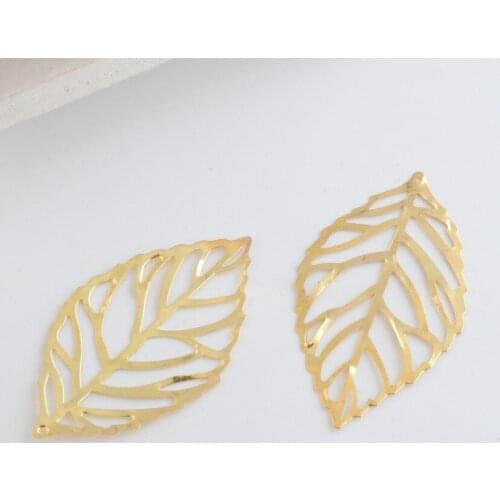 MIAOCHI 100Pcs Gold Tone Filigree Leaf Metal Crafts Decoration DIY Findings 54x32mm J3129