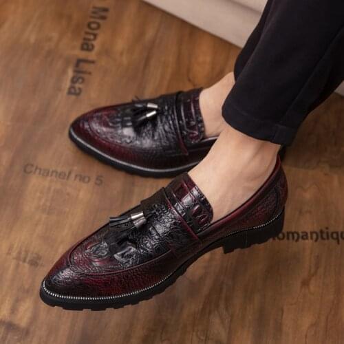 Crocodile Grain Tassel Slip On Formal Shoes Men Dress Shoe Men High Quality Wedding Shoes for Groom Zapatos De Hombre Para Boda