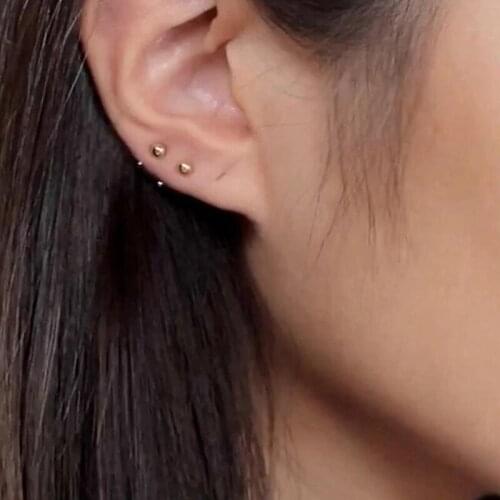 Simplicity Exquisite Female Stud Earrings Anti Allergy Womens Earrings European And American Lady Jewelry Accessories