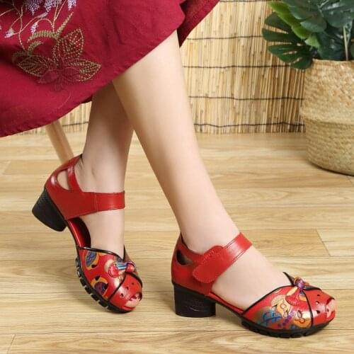 2020 Summer Women Shoes Thick With Heels Platform Genuine Leather Sandals Handmade Flower Cover Toes Comfortable Women Sandals