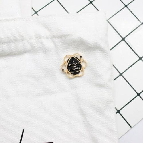 I BELIEVE IN SCIENCE Pin Creative Personality Space Cosmic Planet Surround brooch Jewelry Neutral Denim Bag Accessories