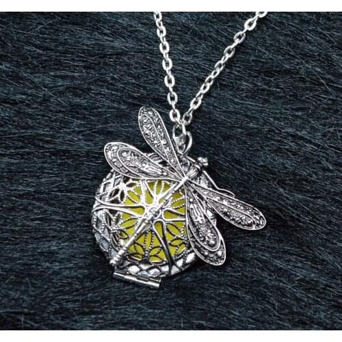 1pc Dragonfly Chram with 25mm Locket Aromatherapy Essential Oil Diffusing Locket Jewelry Pendant Best Gifts XSH-312