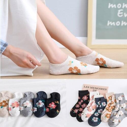 New arrivals Japanese Korean Cartoon Flower Womens Socks Harajuku Cute Long And Short Sock Breathable Spring And Summer Leisure