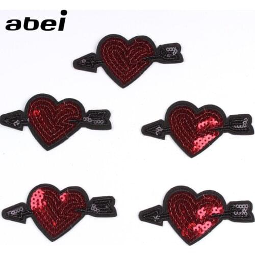 10pcs Sequined Patches Iron On Heart Patch Embroidery Glitter Stickers DIY Sewing Garments Appliques Jeans Bags Coats Badge