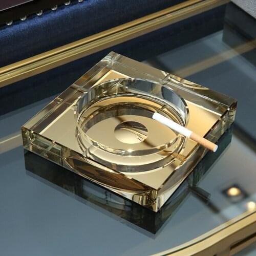 Crystal Glass Portable Cigar Ashtray For Office Living Room Clubhouse KTV Useful Creative Home Furnishing Ornament Luxurious