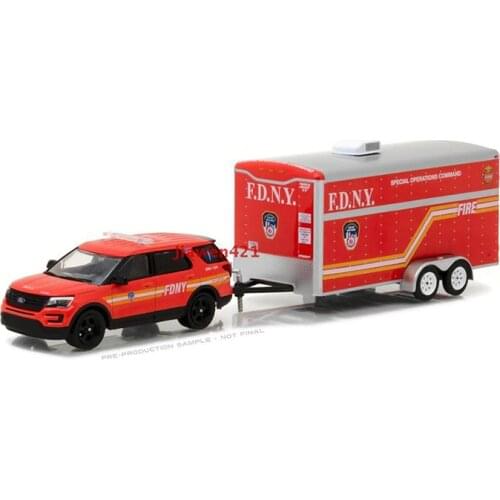 Diecast Model Car 1/64 2018 Silverado 3500 Dually Fdny Car Series Collection Version of The Car Model Toy Fire RV VAN Truck