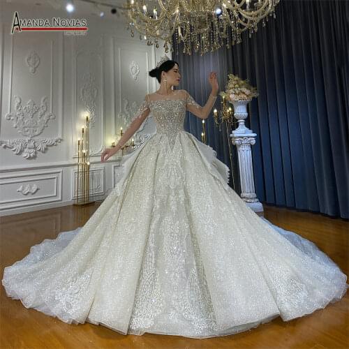 Real Sample 2022 Luxury Beading Long Sleeves Wedding Gowns