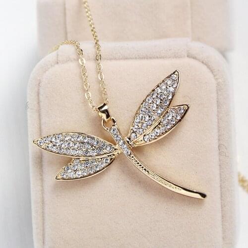 New style hot-selling Japanese and Korean dragonfly pendant necklace Fashion cartoon womens jewelry