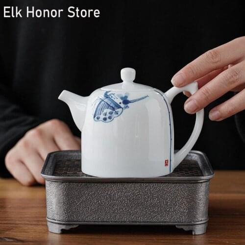 200ml Elegant White Jade Porcelain Teapots Hand Painted Lotus Flower Art Tea Pots Dehua Qin Quan Pot Kung Fu Tea Pu'er Teaware