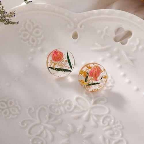 Wholesale Shiny Hemisphere Design Transparent Flower Stud Earring for Women Resin Korean Popular Earrings To Travel Holiday
