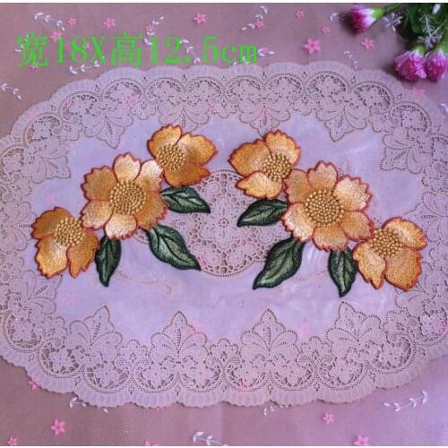 Hot Sale 1 Pair 18*12.5cm Vivid 3D Luxury Sewing Embroidered Floral Lace Applique Patch for Cheongsam Collar Cuff Decoration