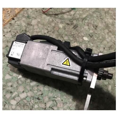 MSMD012S1A SERVO MOTOR , used in good condition . 80% appearance new , good working , free shipping