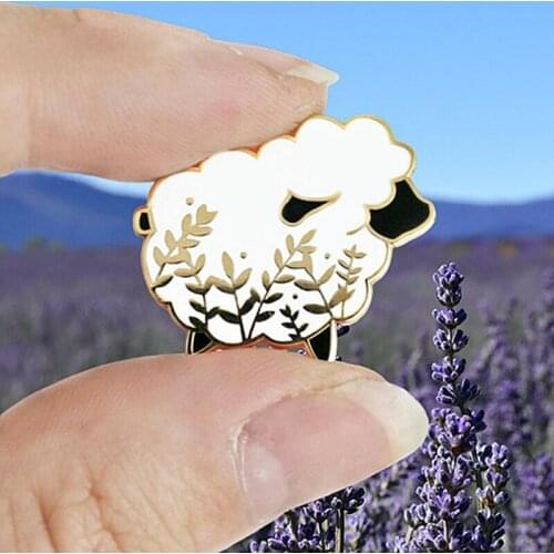 Cartoon Floral Sheep Enamel Brooch Pin Backpack Hat Bag Collar Lapel Pins Badges Women Mens Fashion Jewelry Accessories