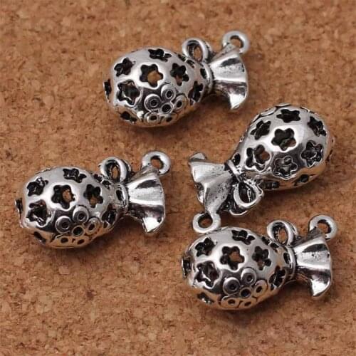 2pcs/lot Craft Tibetan Silver Hollow Out Money Bag Design Charm 24x12mm Decoration Ornament Pendants DIY Jewelry Make Necklace