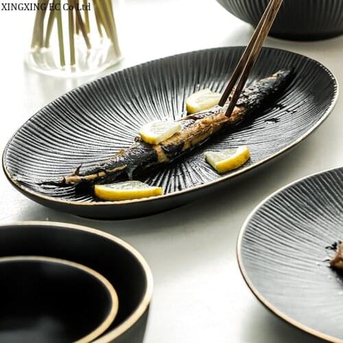 Japanese style 8-inch round western plate retro style round black ceramic plate home creative characteristic tableware supplies