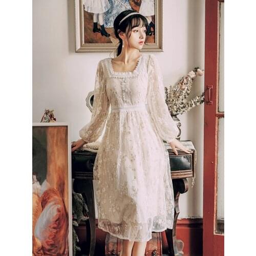 Summer New Womens Net Retro Embroidered Ladies Fairy Dress Dress Lantern Sleeve Square Collar Elegant Thin Long Dress