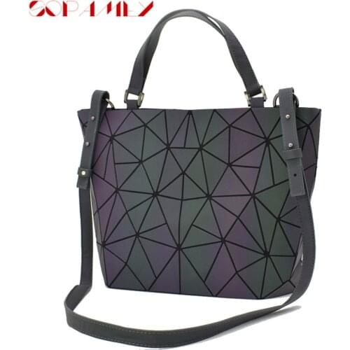 2021 New Luminous Bag Women Geometry Diamond Tote Folding Shoulder Bags Laser Plain Folding Handbags Hologram Female Purse Bolso