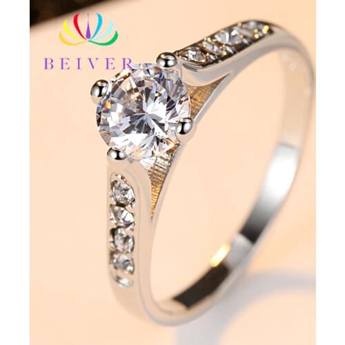 Womens Ring Rose Gold Platinum 0.5 Carat Zirconia Ring Four Claw Zircon Ring Fashion Glamour Personality Ring For Girlfriend