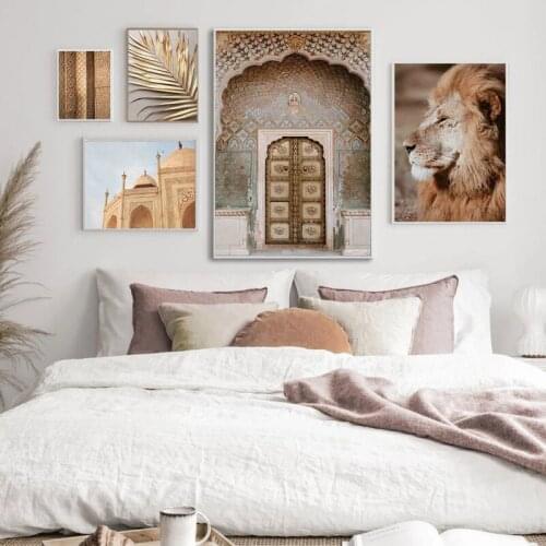 Bohemian Landscape Wall Art Printed Poster India Morocco Gold Leaf Lion Canvas Oil Painting Living Room Architectural Decoration