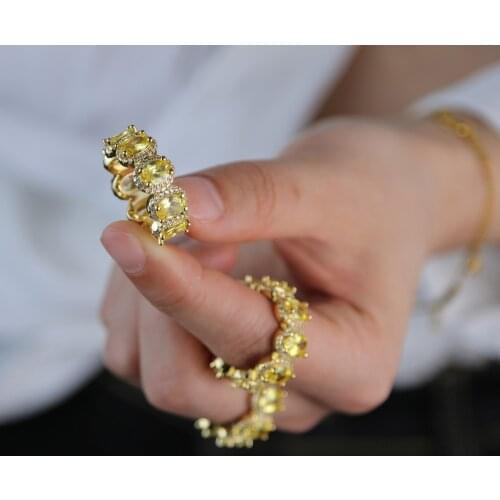 2020 Iced Out Unique Style Crystal Gold Wide Big Finger Luxury Paved Yellow Cz 3 Size Cool Ring For Women Wedding Gift