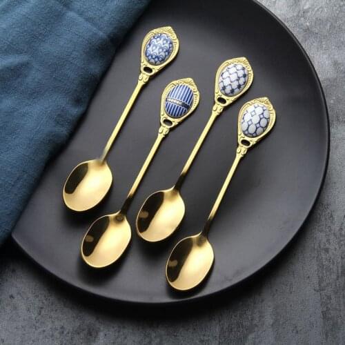 4pcs/set Stainless Steel Spoons Inlay Ceramic Handle Ice Cream Dessert Dessert Scoop Gold Plating Teaspoon Cake Scoop Tableware