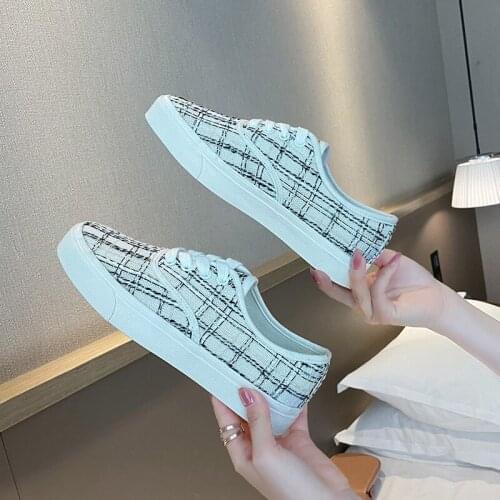 Canvas Shoes Women Platform Chunky Sneakers Fashion Women Shoes Casual Black and White Shoes for Girls Women Flat Light-weight