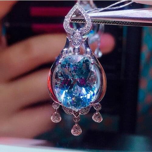 N623 Fine Jewelry 8K White Gold AU750 Natural Blue Aquamarine 5.98ct Gemstones Diamonds Ladys Pendants for Women Fine Necklace
