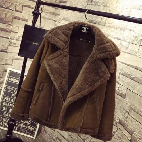 Winter Women Wool Coat Winter Locomotive Lamb Fur Sheepskin Coat Women Short Plus Size Thickening Slim Velvet Padded Cotton Coat