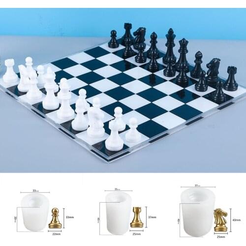 DIY 3D International Chess Silicone Mold Crystal Epoxy Resin Candle Molds Creative 6 Piece Canday Chocolate Baking Tools