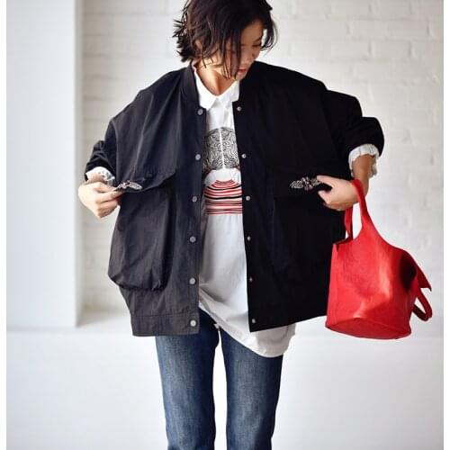 MICOCO W2059C Korean version of a stand-up collar bract doll style diamond black loose-fitting baseball jacket