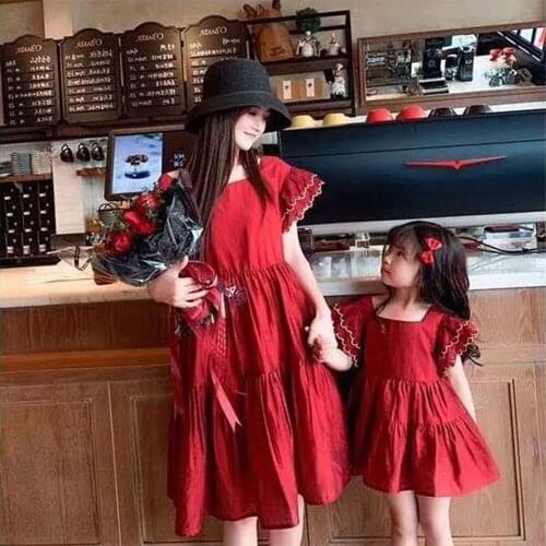Girl square collar French retro red dress new summer loose wooden ear sleeve sweet baby skirt parent-child skirt