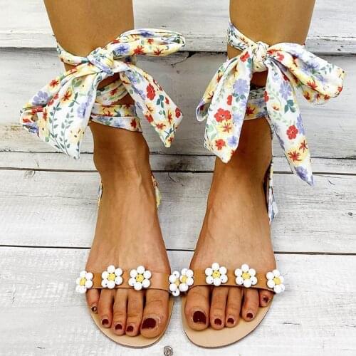 2021 Women Bohemia Cross Tied Sandals Female Appliques Lace Up Flat Ladies Casual Flower Shoes Womens Beach Footwear Plus Size