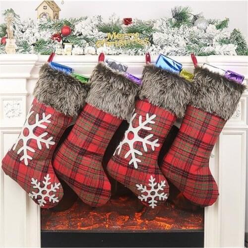 Xmas Socks Gift Bag Christmas Stocking Red Sock Santa Claus Candy Gift Bag Xmas Tree Hanging Ornament Decor Christmas Stockings