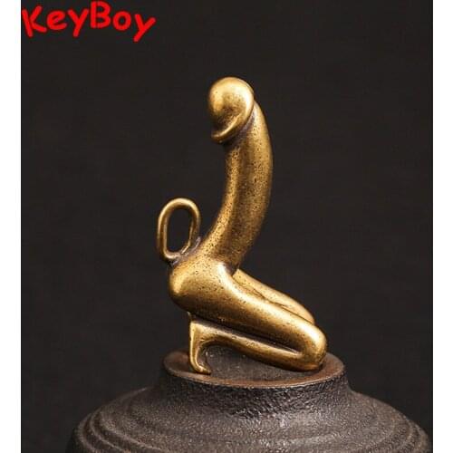 Brass Sexy Legs Penis Pendants for Keychain Jewelry Retro Metal Copper Genitals Figures Car Key Chains Hangings Couple Keyrings
