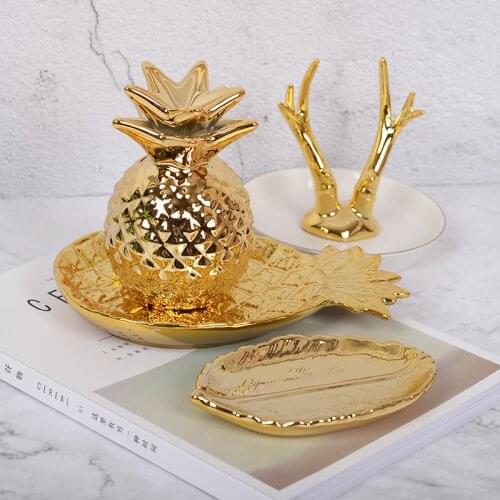 Ceramic Gold Pineapple Dish Ceramica Candy Disc Jewelry Pallet Food Storage Tray Crockery Tableware Party Decoration